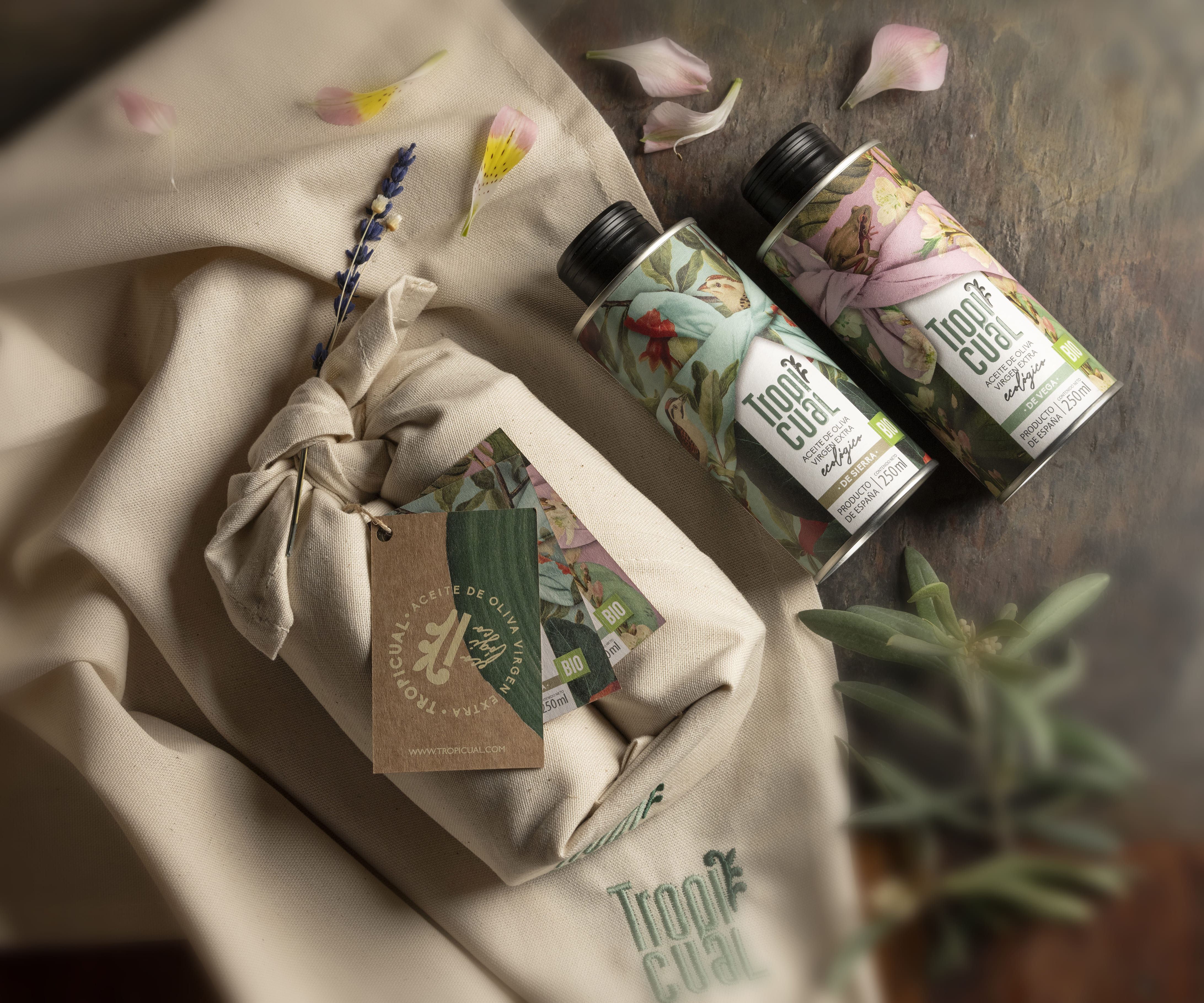 Furoshiki Luxury Gift Set — 250ml x 2